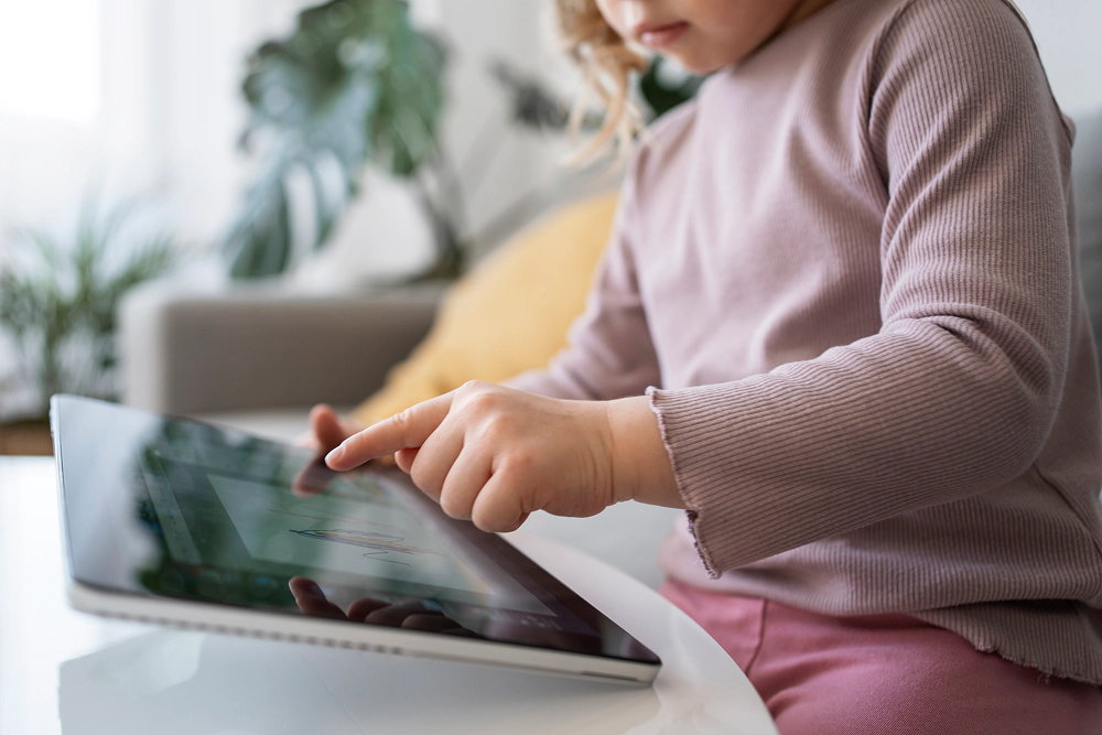 Digitální zdraví dětí: ochrana před nadměrným časem u obrazovek